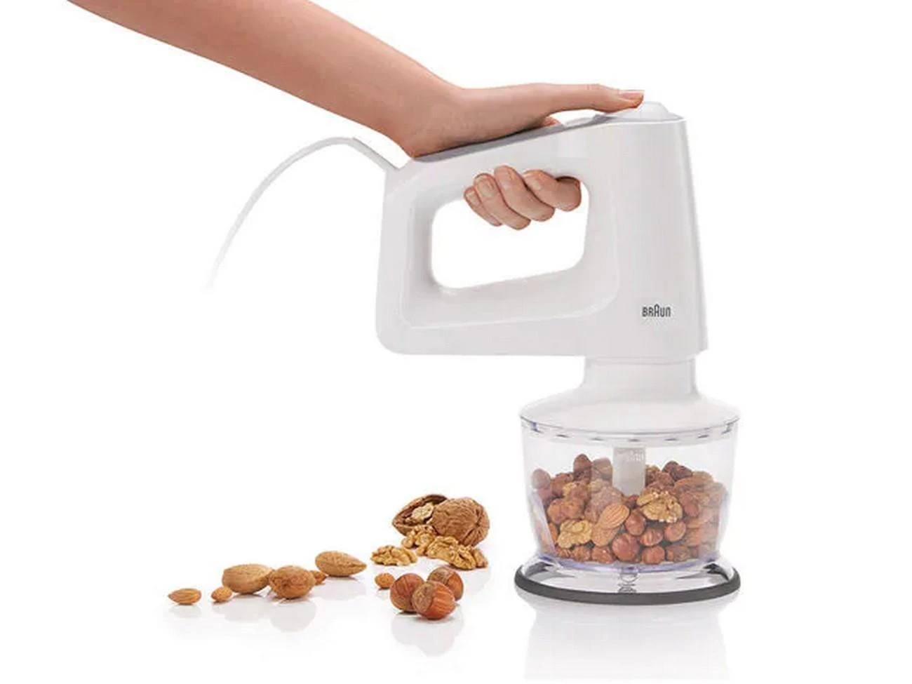 Plakiklis „Braun“ buitinis maišytuvas HM3135 „Braun MultiMix 3“.