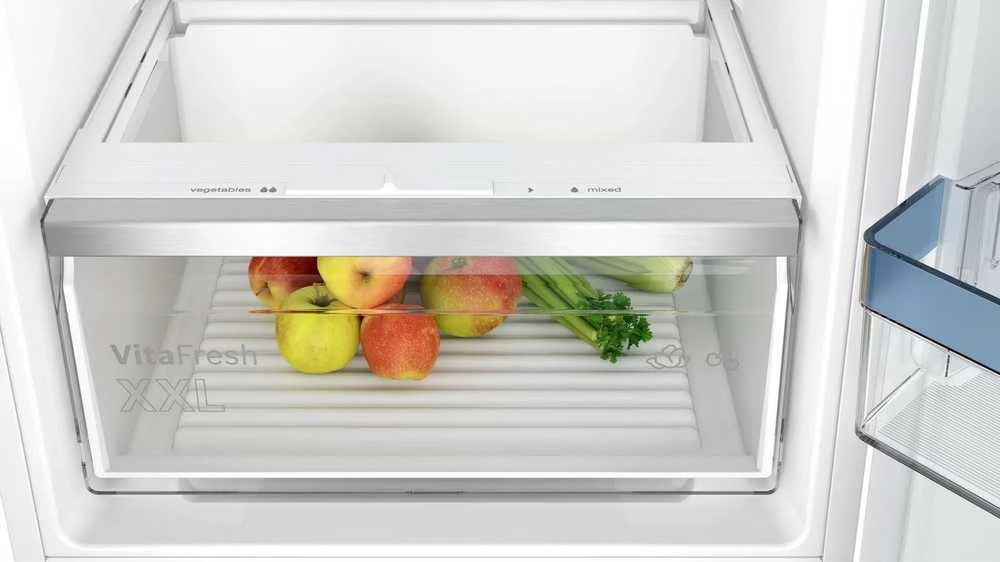 Bosch KIV86VSE0 Serija 4, Įmontuojamasis šaldytuvas-šaldiklis su šaldiklio skyriumi apačioje, 177.2 x 54.1 cm, slankiojantis vyris