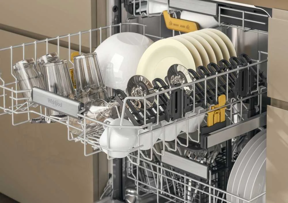 Įmontuojama indaplovė Whirlpool W8I HT40 T