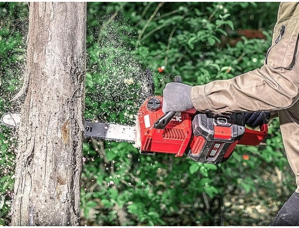 Akumuliatorinis bešepetėlinis grandininis pjūklas 45 cm, 58V, KDCS58181FDK, DCK (1x5,0Ah akumuliatorius, įkroviklis)