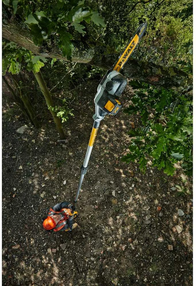 DEWALT teleskopinė aukštapjovė DCMPS567N, 18V, 20cm, ilgis 2-3m, be akumuliatoriaus ir kroviklio