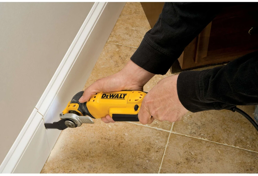 DEWALT BRZESZCZOT DO NARZĘDZIA WIELOFUNKCYJNEGO DO DREWNA 31 x 67mm