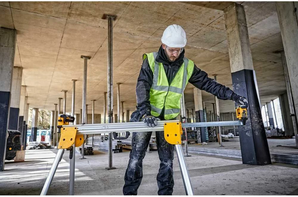 DeWALT DE7033-XJ skersinio pjovimo staklių darbastalis 1,7 - 2,5m