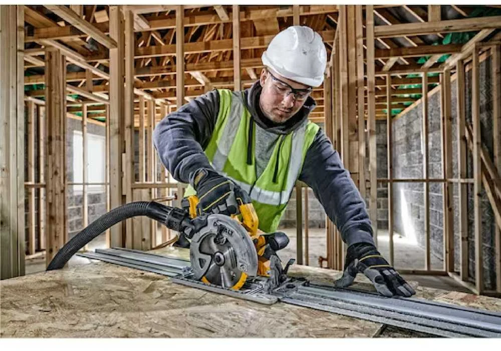 DeWALT diskinis pjūklas DCS572NT, 18V, 184mm, TSTAK, be akumuliatoriaus ir kroviklio