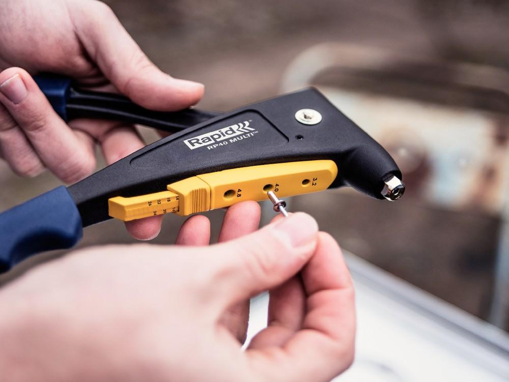 Kniediklis „Rapid“ RP40 Multi su dėžė
