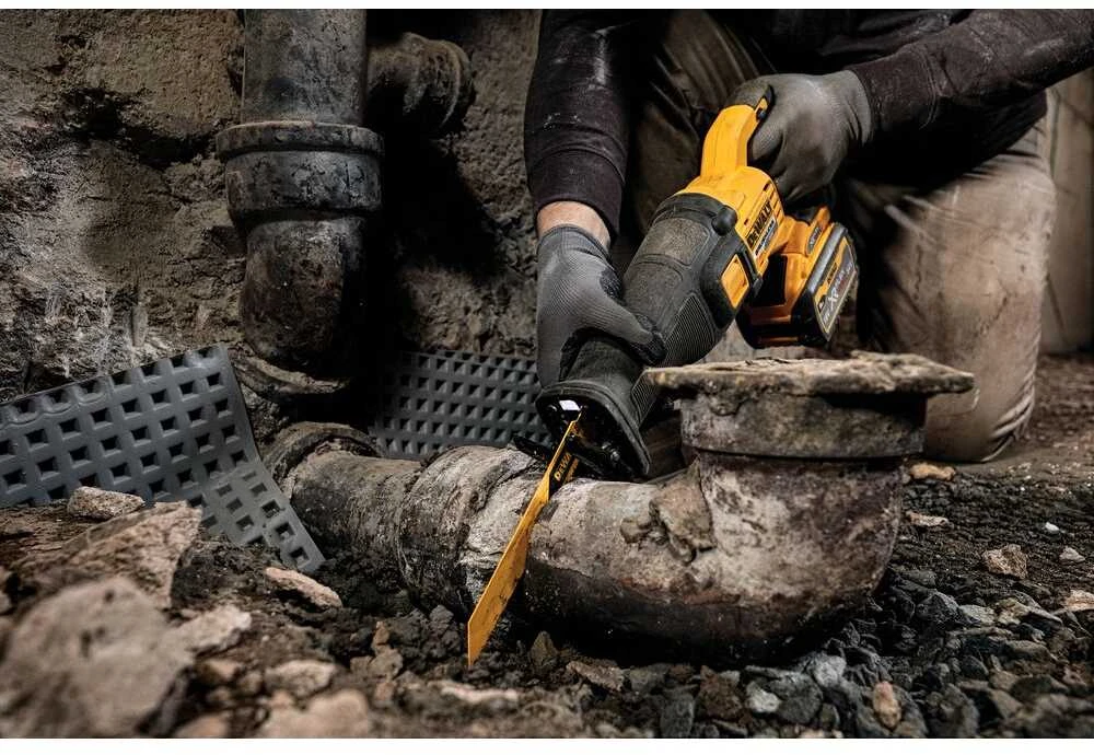 Tiesinis pjūklas DeWalt FlexVolt DCS389T2-QW; 54 V; 2x6,0 Ah akum.