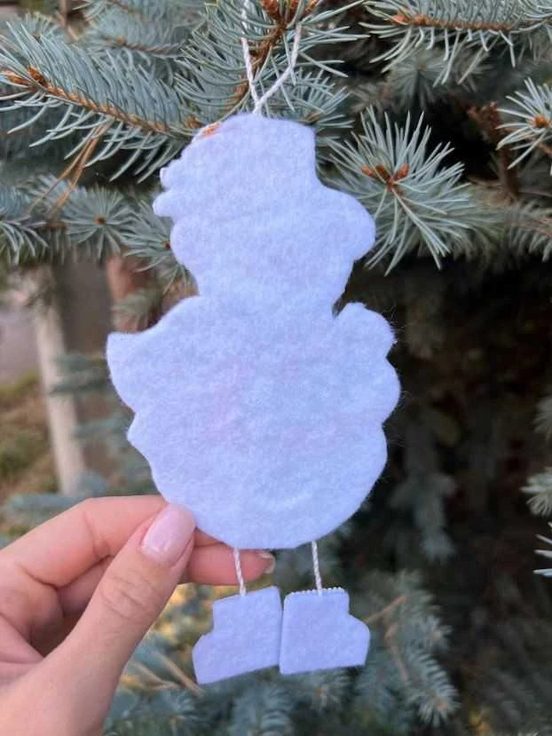 Beldizart Siuvinėjimo kryželiu rinkinys "Sniego senis su dovana" 8,5 х 15,5 cm SANS-78
