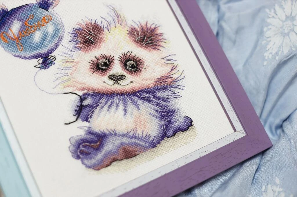 Beldizart (Nutrauktas) Kryželiu siuvinėjimo rinkinys "Panda su kamuoliu" 16.8 × 13.6 cm S/VK059