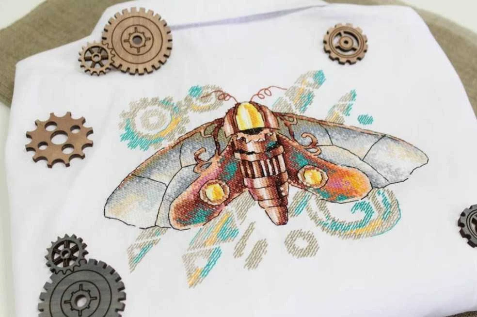 MP Studia Beldizart Vandenyje tirpus kryželiu siuvinėjimo rinkinys "Drugelis" SV-810