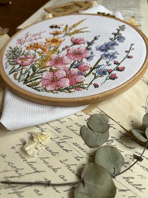 Beldizart Kryželiu siuvinėjimo rinkinys "Rožinės svajos" 17 х 17 cm SANR-60