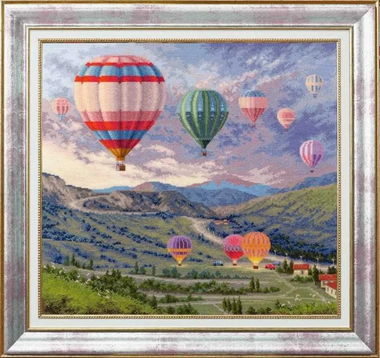 Beldizart Skaičiuojamo kryželiu siuvinėjimo rinkinys "Balionų festivalis" 45.5x41.5 cm S/DL039