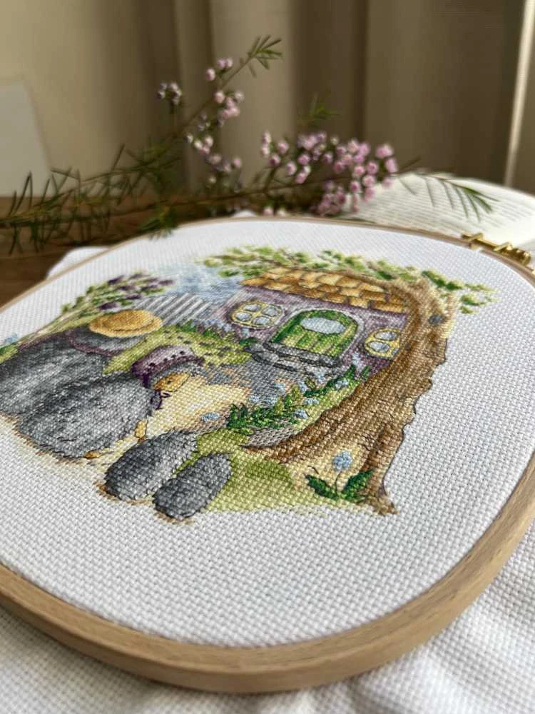 Andriana Beldizart Kryželiu siuvinėjimo rinkinys "Housewarming. Hedgehogs" SANN-33