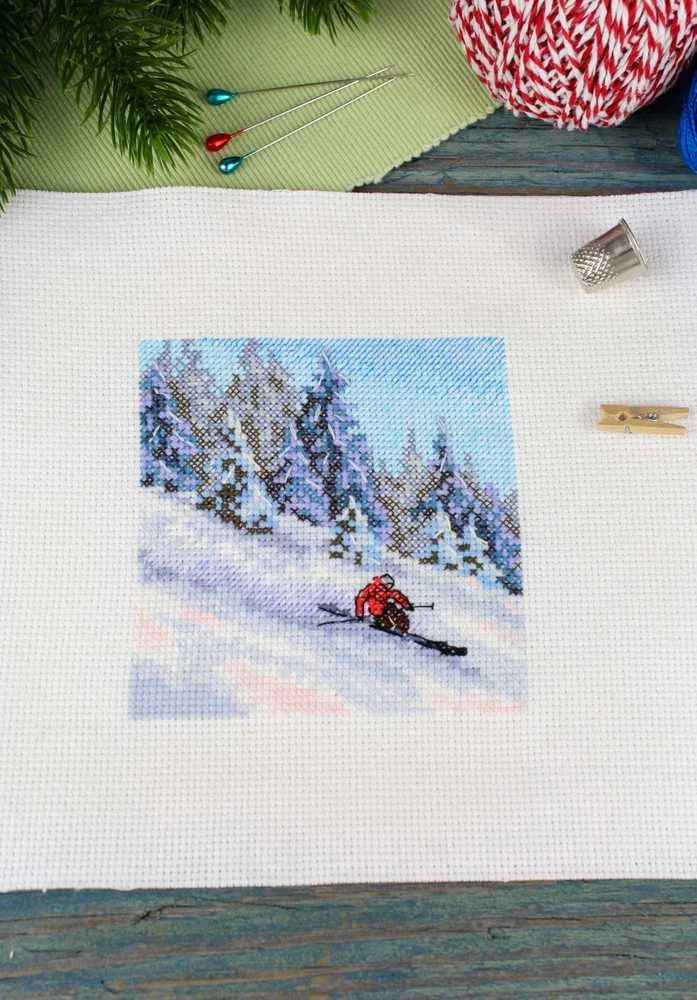 MP Studia Beldizart Kryželio siuvinėjimo rinkinys "Ant kalno šlaito" 11x11 cm SM-987