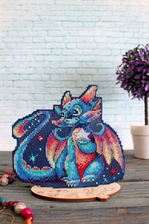 MP Studia Beldizart Kryželio siuvinėjimo rinkinys ant plastikinės drobės "Twilight Dragon" 15x12 cm SR-890