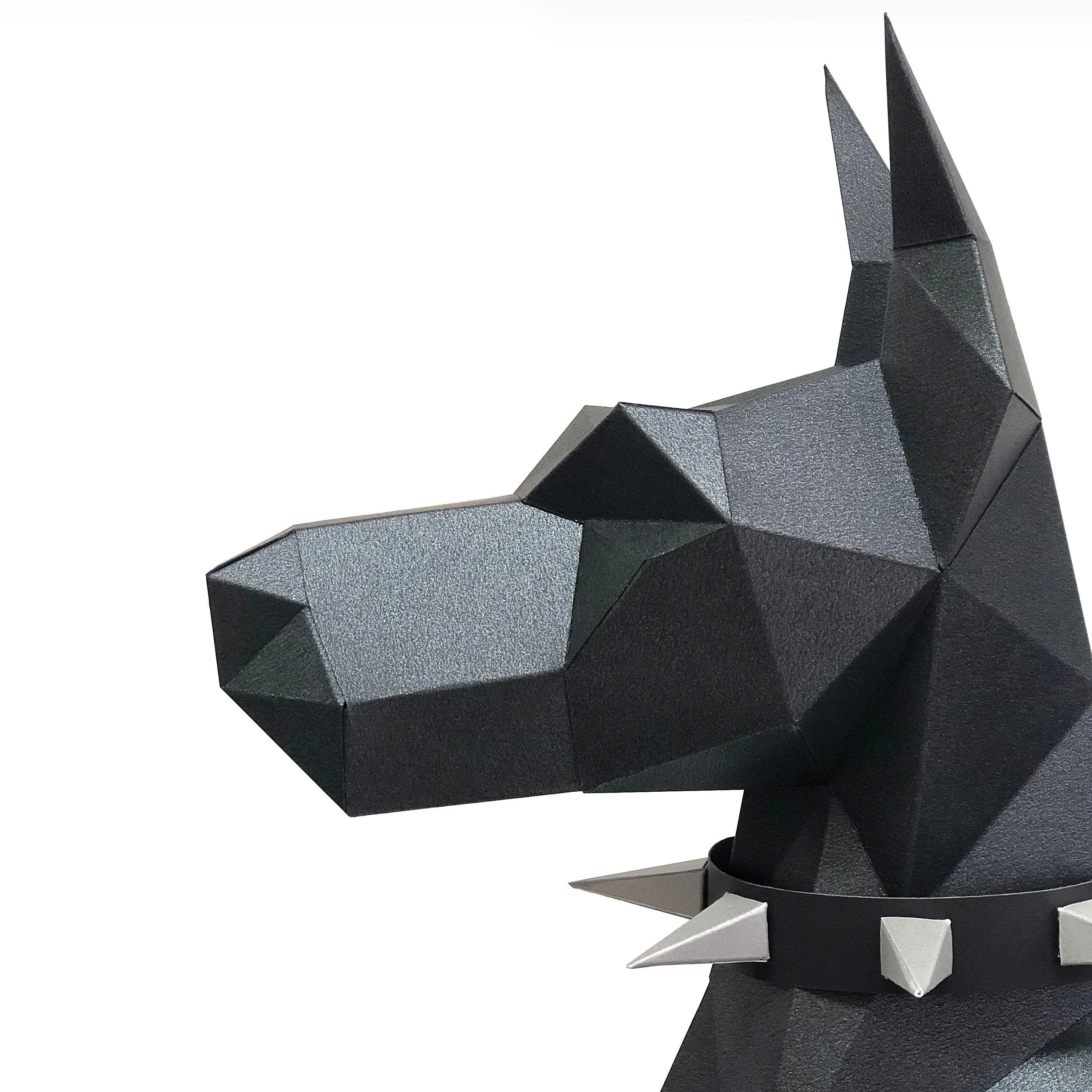 Beldizart Wizardi 3D modelis iš popieriaus PP-2DBR-BLA