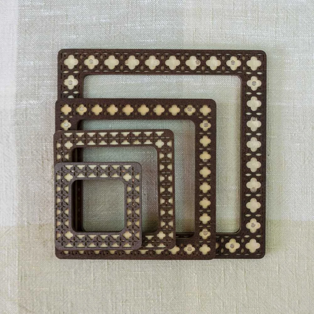 Embroidery Craft BOBKOVA ANNA FOP, reg. Nr. 2917408480 Lankelis su magnetais 19x19 cm (Wenge) PM-019-1919W