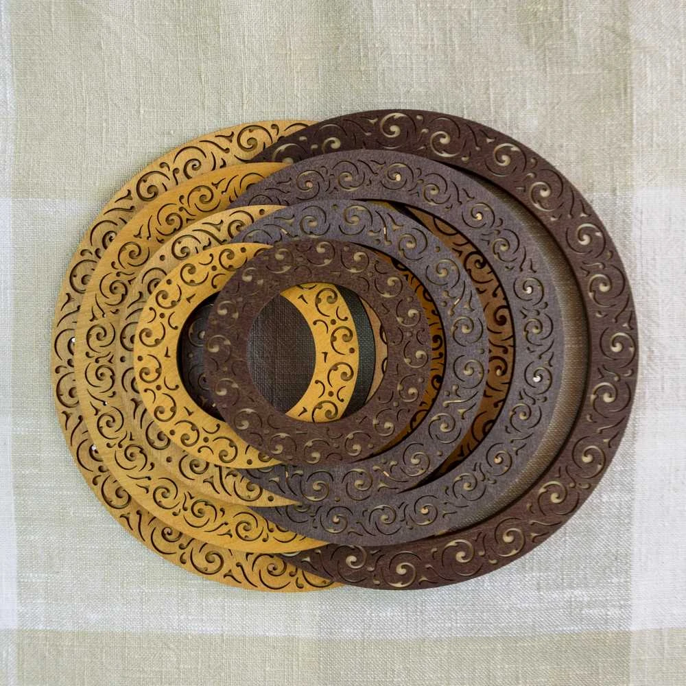 Embroidery Craft BOBKOVA ANNA FOP, reg. Nr. 2917408480 Žiedas su magnetais 18 cm (Ąžuolas) PM-017-1818O