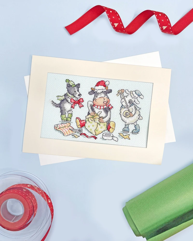 Bothy Threads Cross stitch "Christmas Card - Wrap, Ribbon, Gift!" XMAS78 16 xx 10 cm