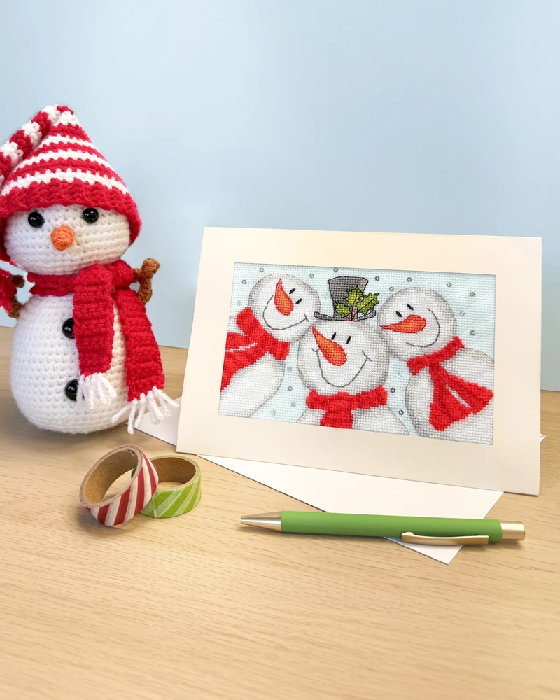 Bothy Threads Cross stitch "Christmas Card - Snowman Selfie" XMAS95 16x10 cm