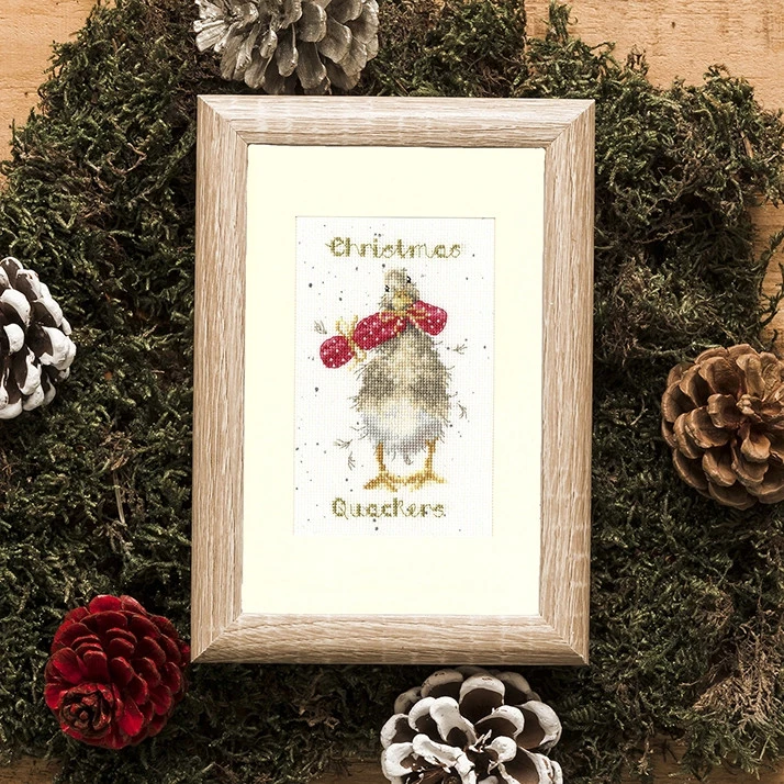 Bothy Threads Cross stitch "Christmas Card - Christmas Quackers" XMAS48 10x16 cm