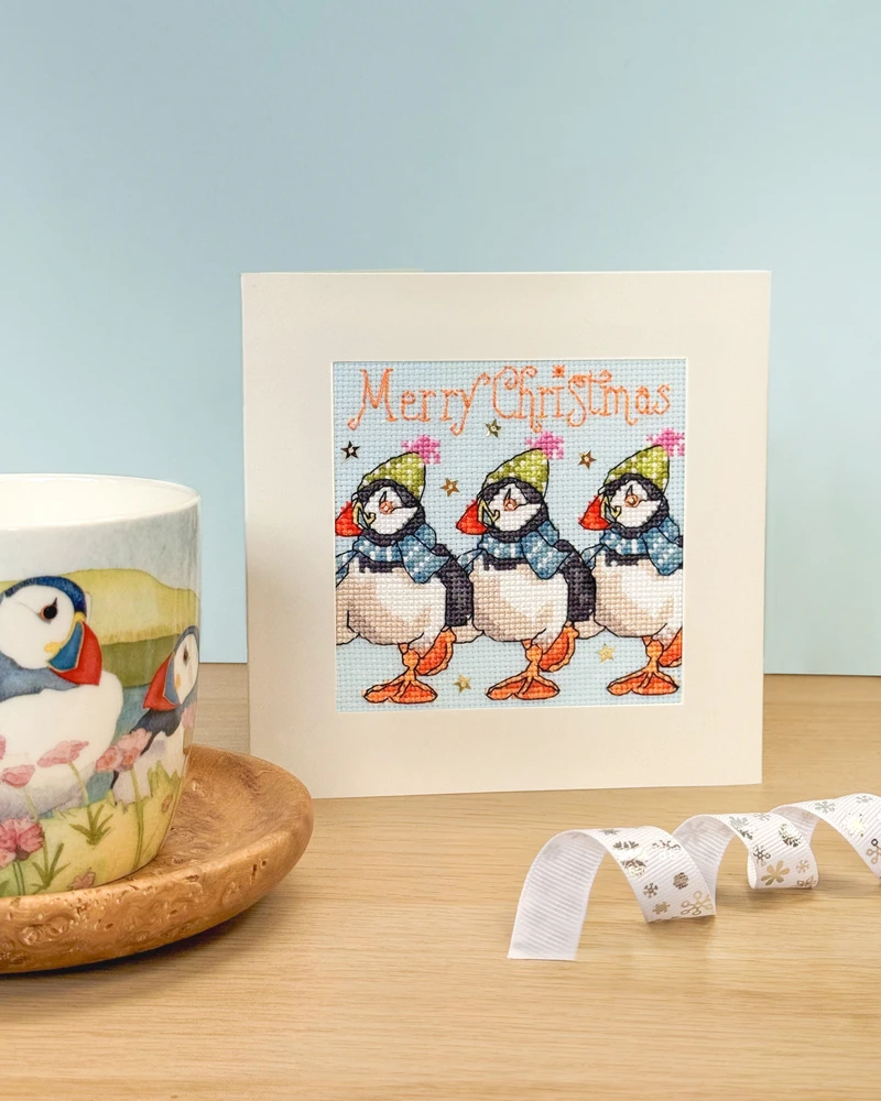Bothy Threads Cross stitch "Christmas Card - Huffin' Puffin Christmas" XMAS96 10x10 cm