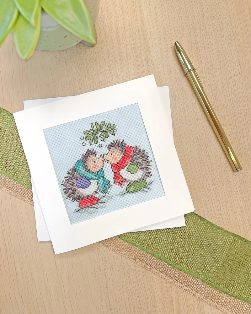 Bothy Threads Cross stitch "Christmas Card - Christmas Kiss" XMAS79 10 xx 10 cm