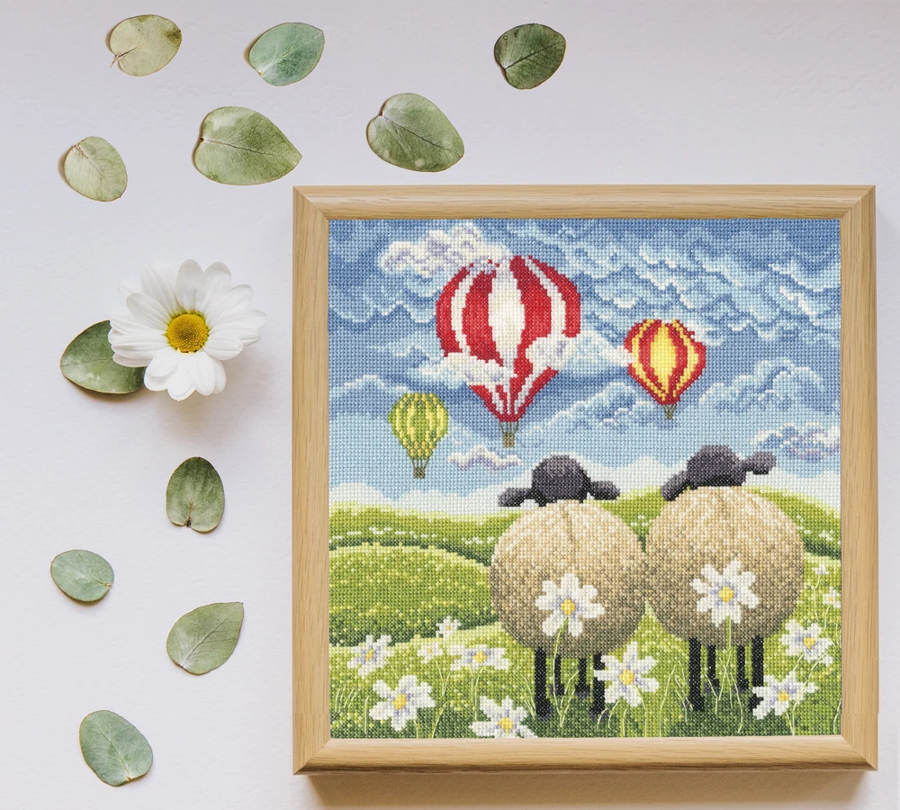 Bothy Threads Cross stitch kit "A Cheeky Escape" XLP5 26x26 cm