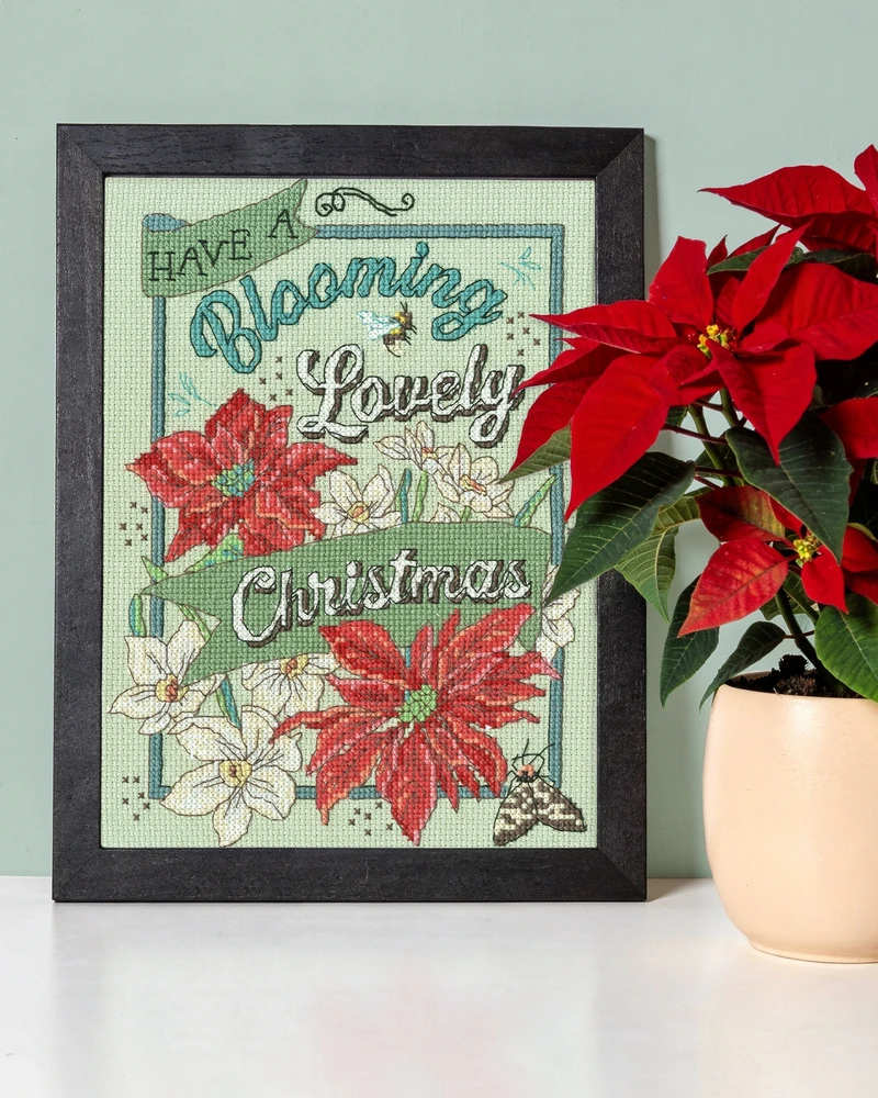 Bothy Threads Cross stitch kit "Blooming Lovely Christmas" XAS3 17x23 cm