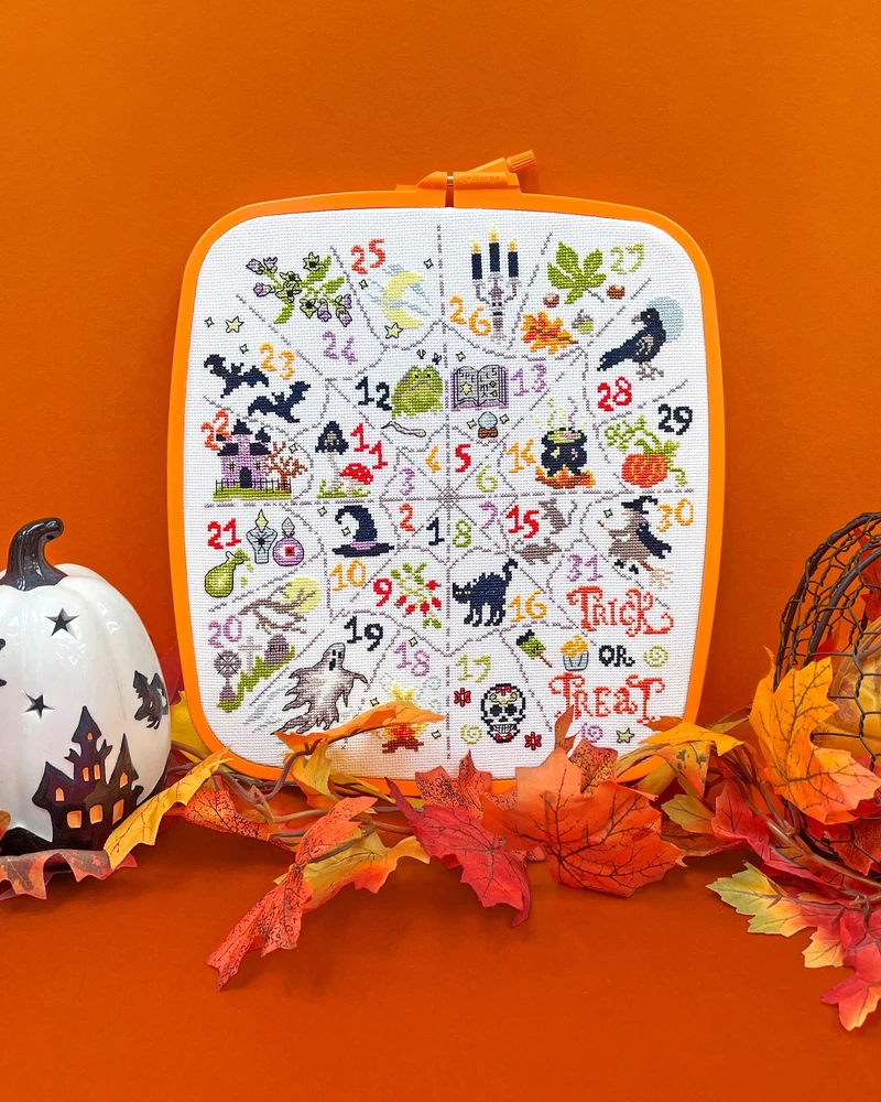 Bothy Threads Cross stitch kit "Countdown To Halloween" XBD20 27x29 cm