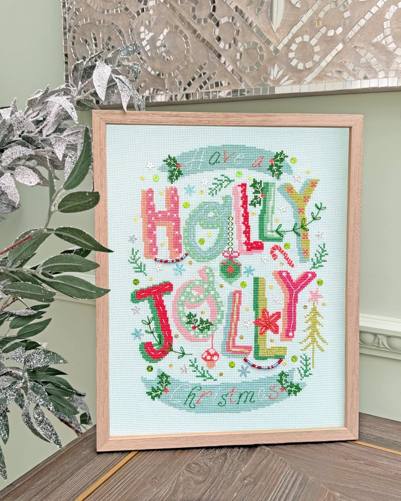 Bothy Threads Cross stitch kit "Holly Jolly Christmas" XHY12 22x29 cm
