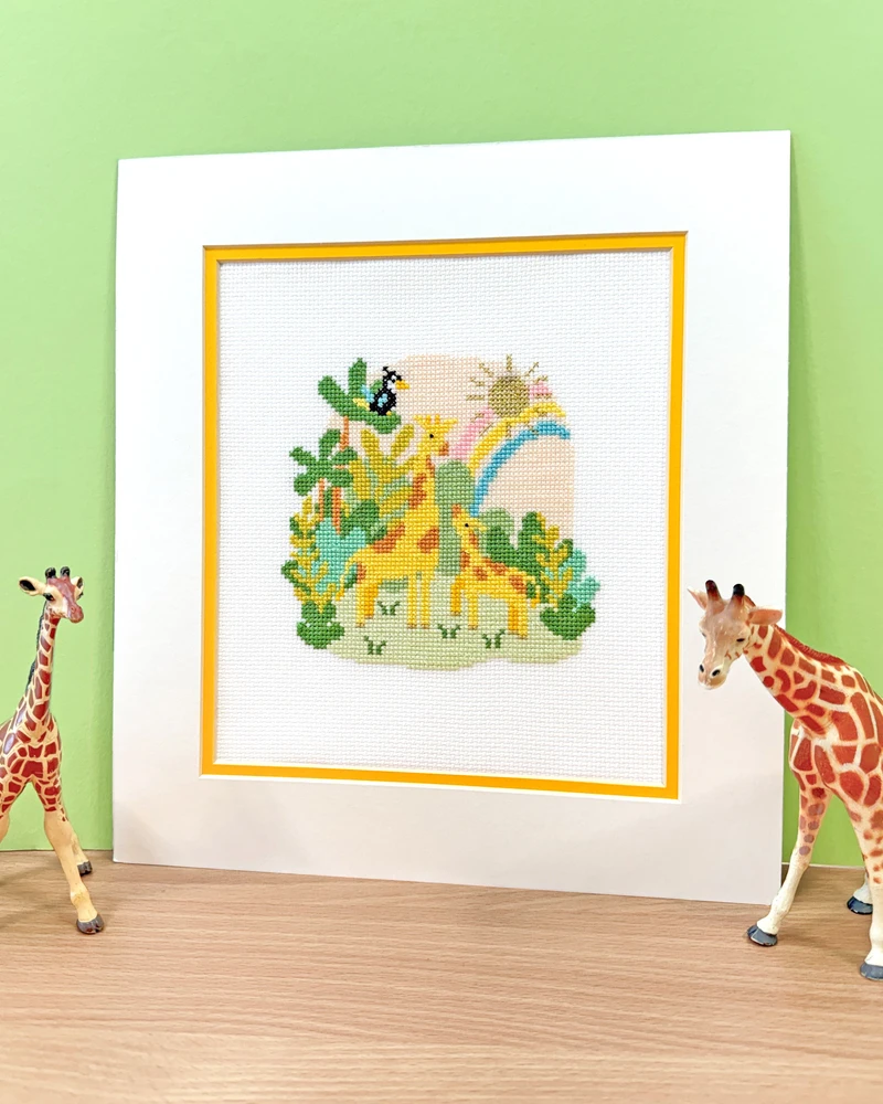 Bothy Threads Cross stitch kit "Little Delight" XFA1 15x17 cm