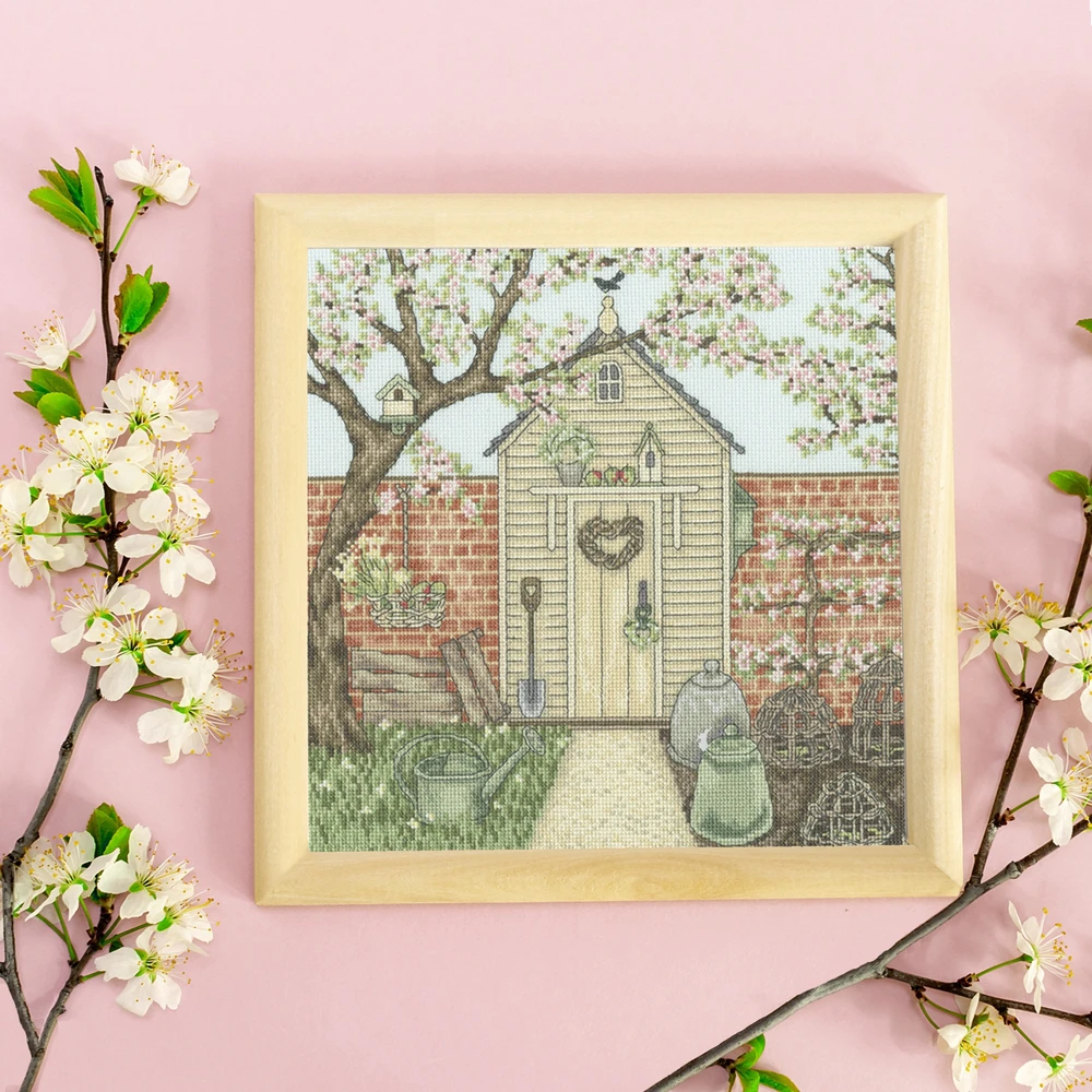 Bothy Threads Cross stitch kit "Potting Shed" XSS19 26x26 cm