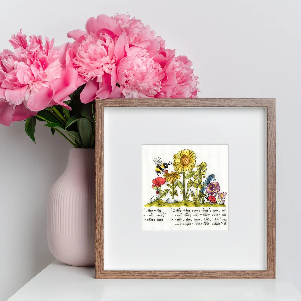 Bothy Threads Cross stitch kit "Rainbow Shine" XETE8 12x12 cm