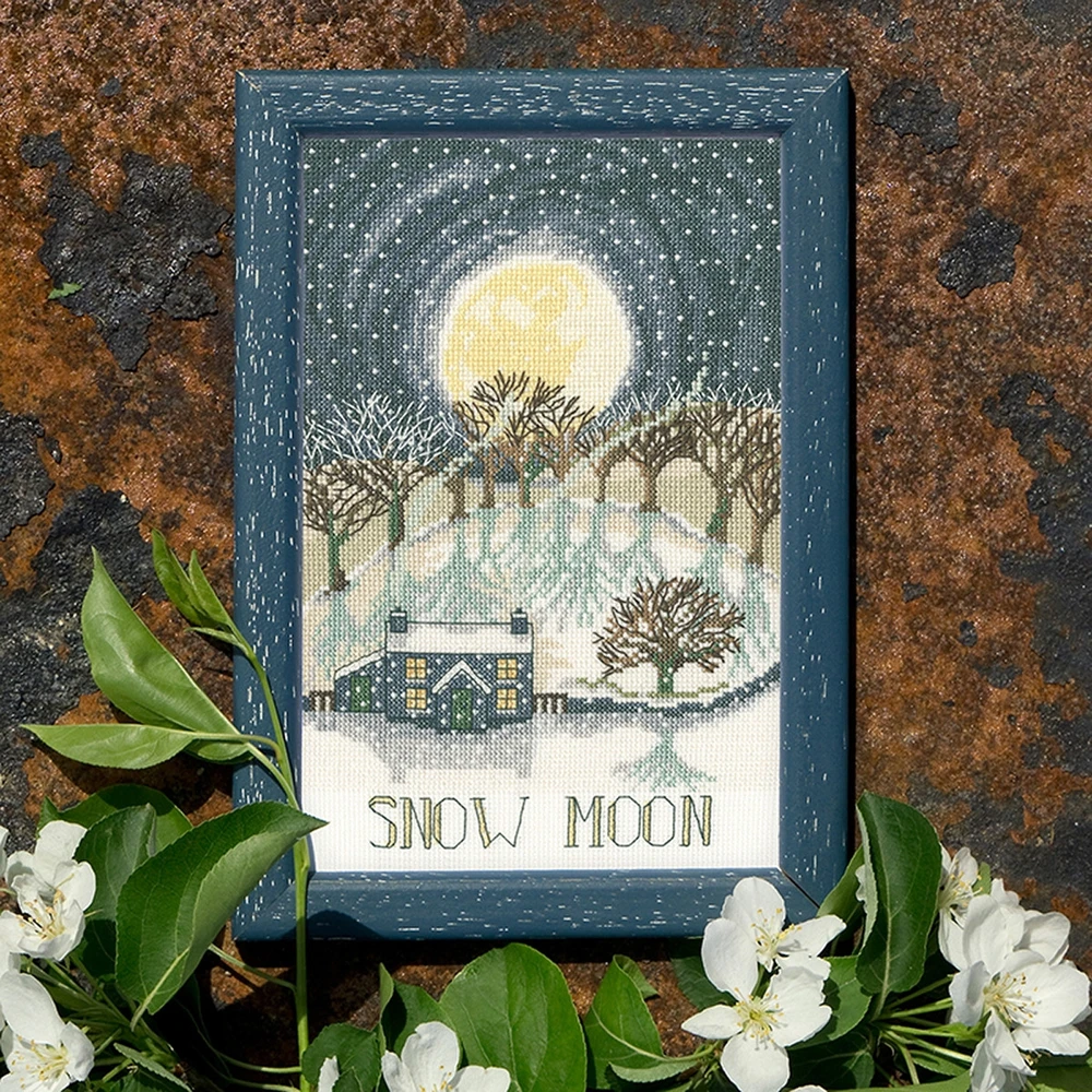 Bothy Threads Cross stitch kit "Snow Moon" XDD4 18x27 cm