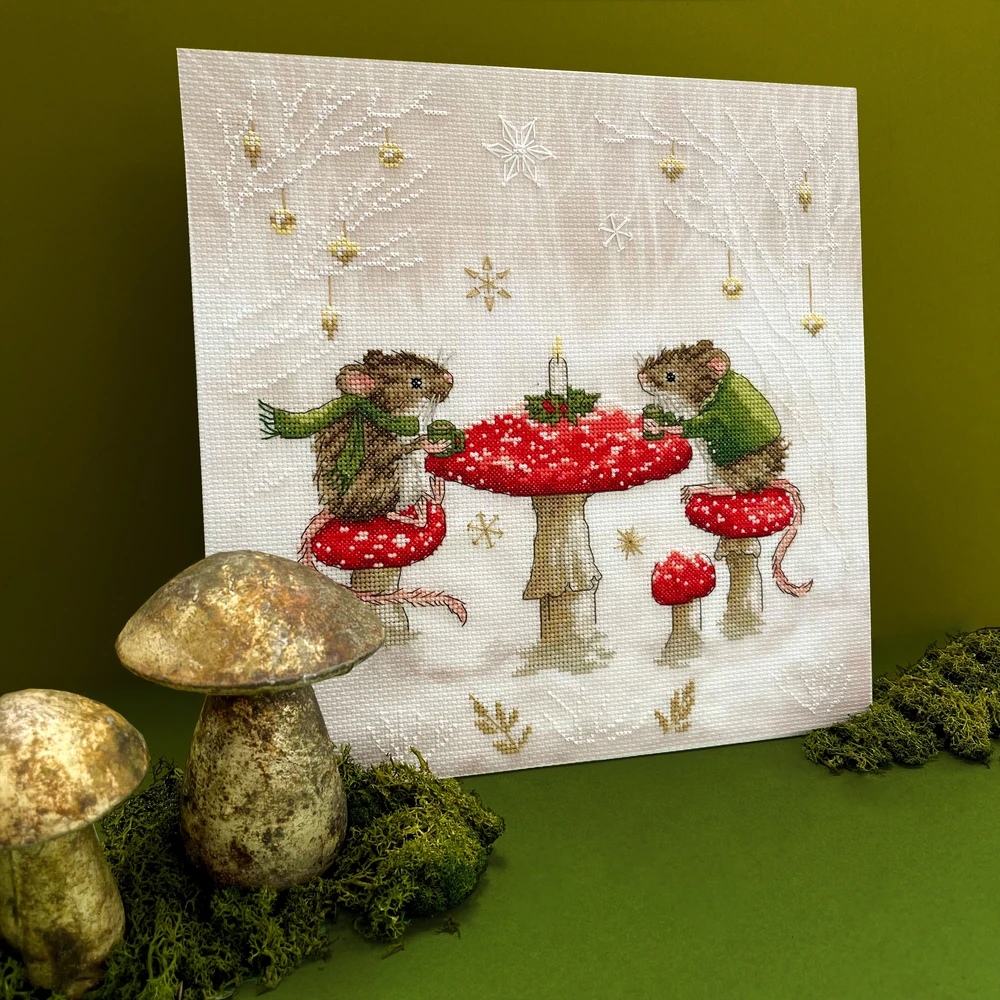 Bothy Threads Cross stitch kit "Toadstool Treats" XSS26 26x26 cm