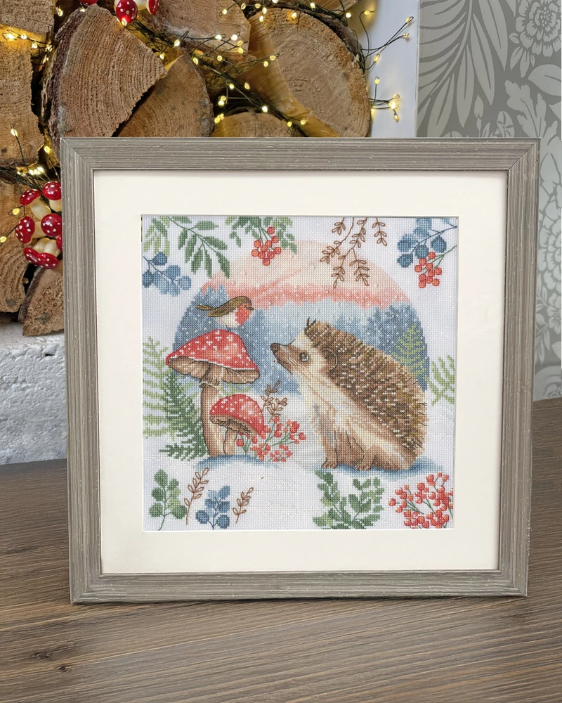 Bothy Threads Cross stitch kit "Woodland Wander" XJS5 26x26 cm