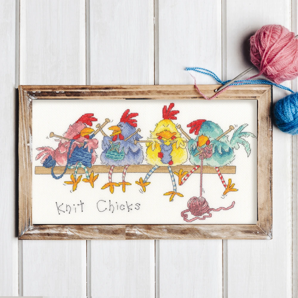 Bothy Threads Cross stitch kit "Knit Chicks" XMS40 33x18 cm