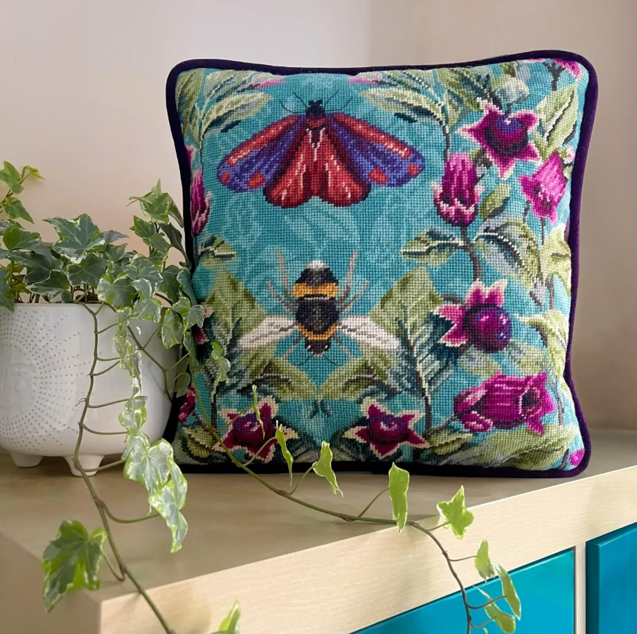 Bothy Threads Tapestry - Deadly Nightshade TAM1 40x40 cm