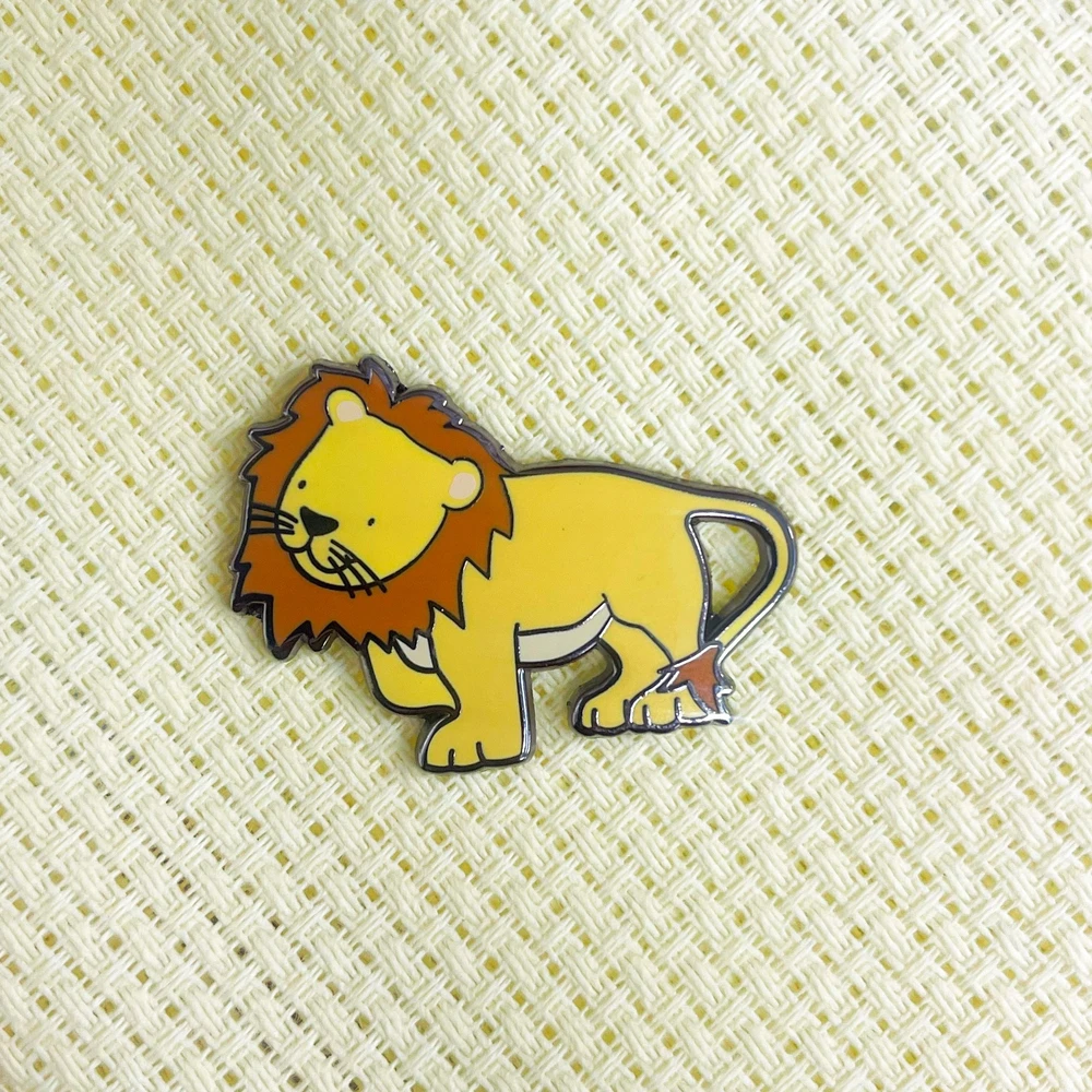Bothy Threads Needle Minder "Leo The Lion" XA26 4x3 cm
