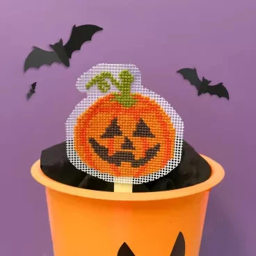 Bothy Threads Siuvinėjimo kryželiu rinkinys "Spooky - Pumpkin" HOP5 10x11 cm