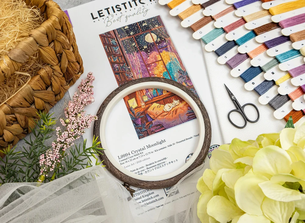 Letistitch Ristinukų rinkinys "Kristalinė mėnesiena" 18 x 32 cm SLETIL9994