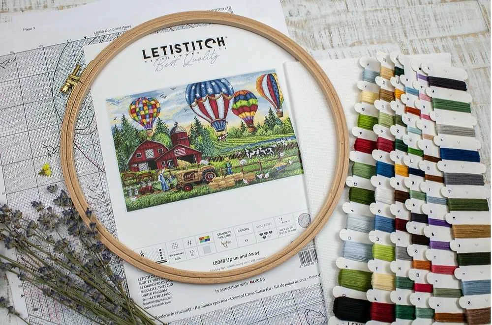 Up Up luca S Aukštyn aukštyn ir tolyn SLETIL8048