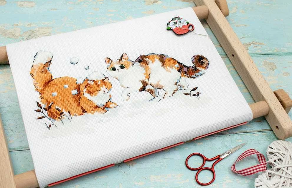 LetiStitch luca S Žiemos kačiukai 21x13 cm SLETIL8813