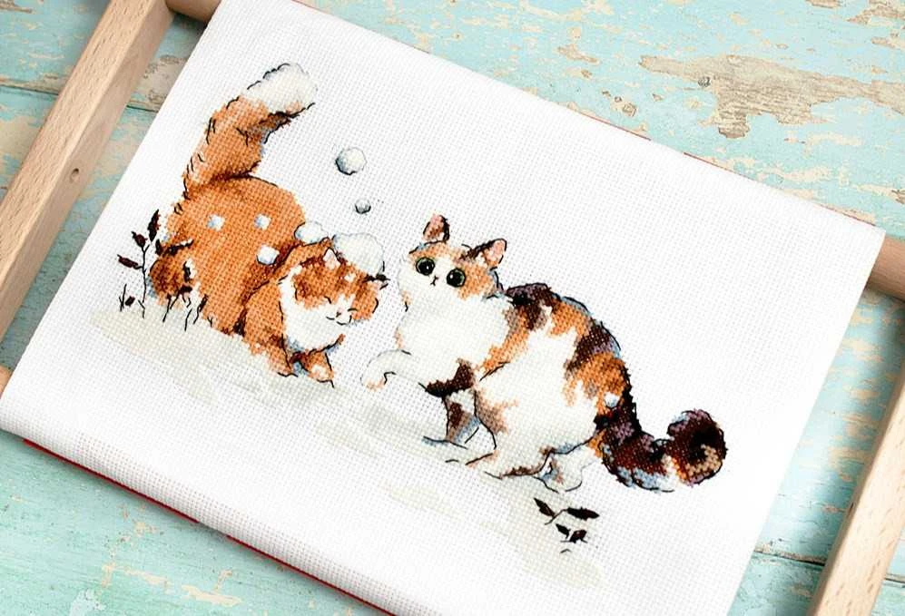 LetiStitch luca S Žiemos kačiukai 21x13 cm SLETIL8813
