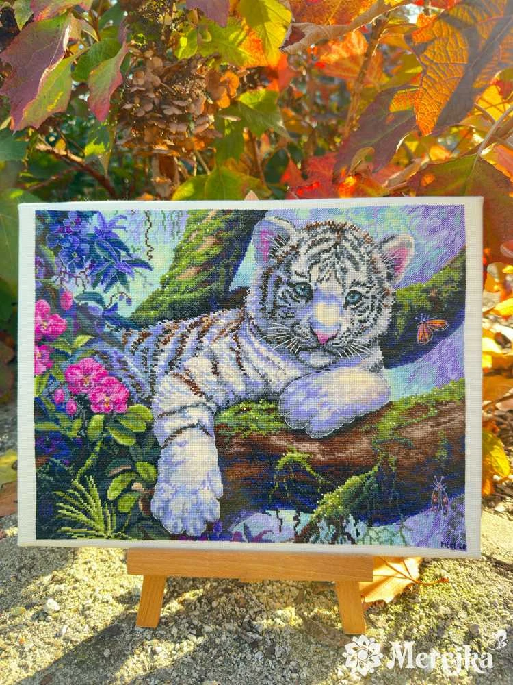 Merejka Kryželiu siuvinėjimo rinkinys "Baltasis tigras" 37x29 cm SK260