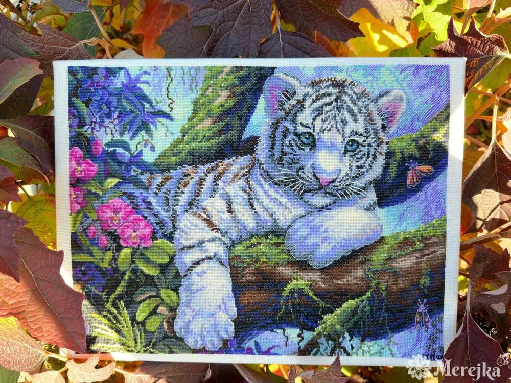 Merejka Kryželiu siuvinėjimo rinkinys "Baltasis tigras" 37x29 cm SK260
