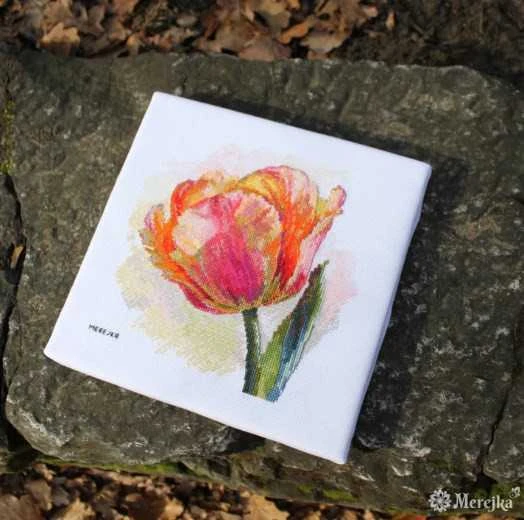 Merejka Siuvinėjimo kryželiu rinkinys "Papūgos tulpė" 21x21 SK248