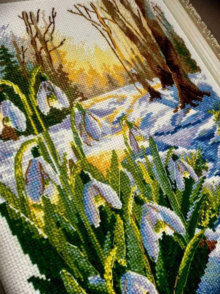 Riolis Siuvinėjimo kryželiu rinkinys "Artėja pavasaris" 21x30 cm SR2336