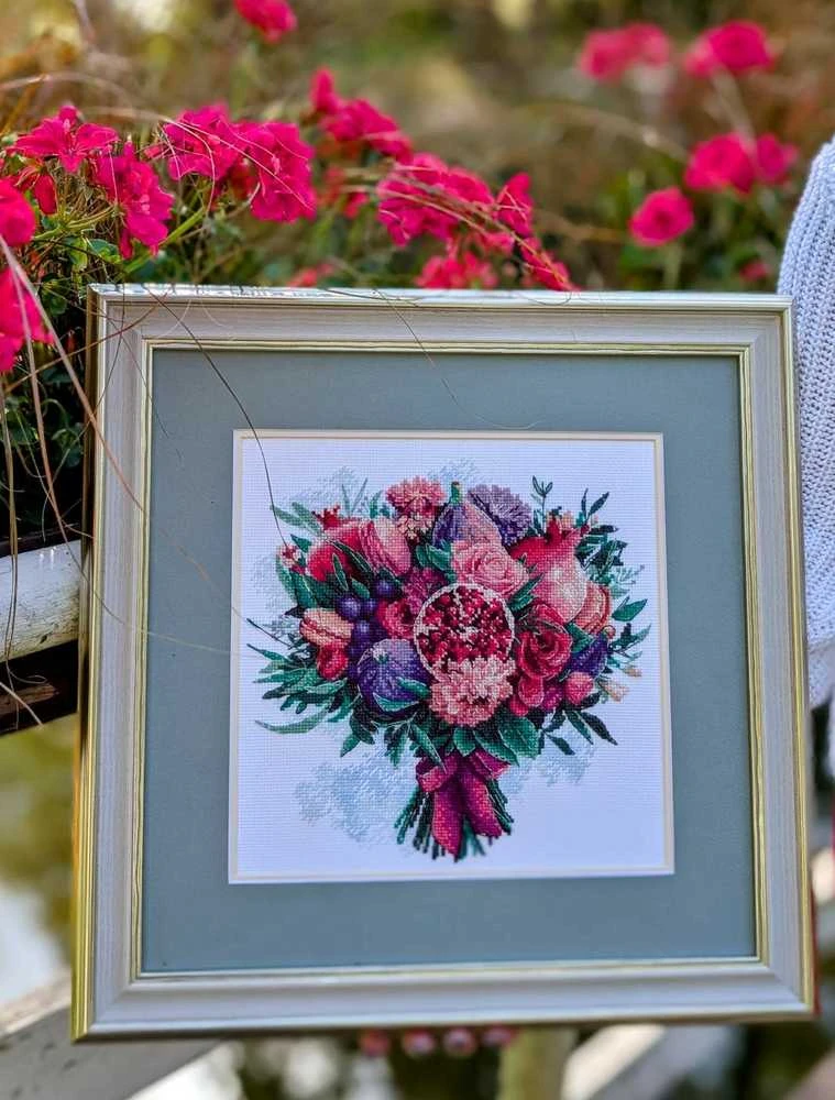 Riolis Kryželiu siuvinėjimo rinkinys „Vaisinė puokštė“ 25x25 cm SR2230
