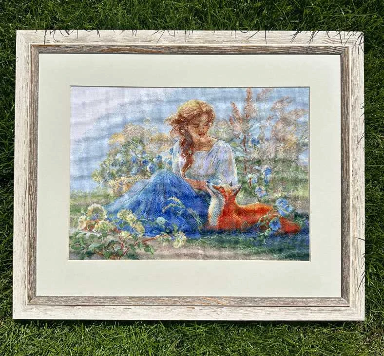 Riolis Kryželio siuvinėjimo rinkinys - Aine kolekcija „Motina gamta. Pieva“ 40 x 30 cm SRA1004